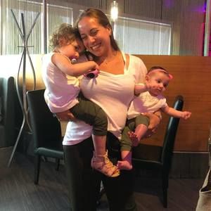 Meet your Posher, Iris